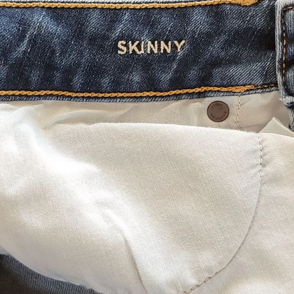 AE 6 American Eagle Skinny Jeans Dark Blue Wash Low Rise Next Level Stretch